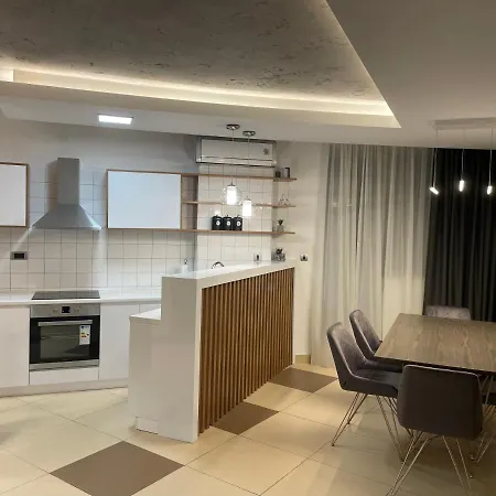Leo Lux 1 Apartment Nis Exterior photo